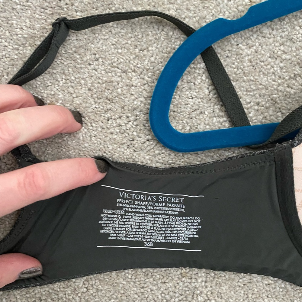 Victoria’s Secret charcoal gray perfect shape 36b bra. - Picture 5 of 5